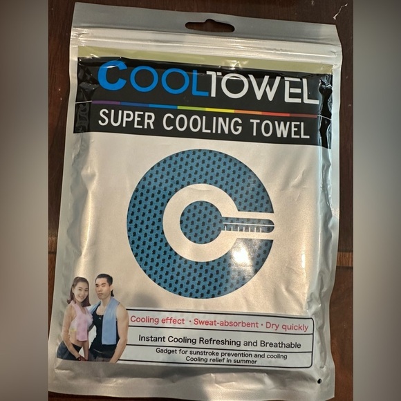 CoolTowel Other - COOLTOWEL Super Cooling Towel NEW The fabric makes your skin air conditioned